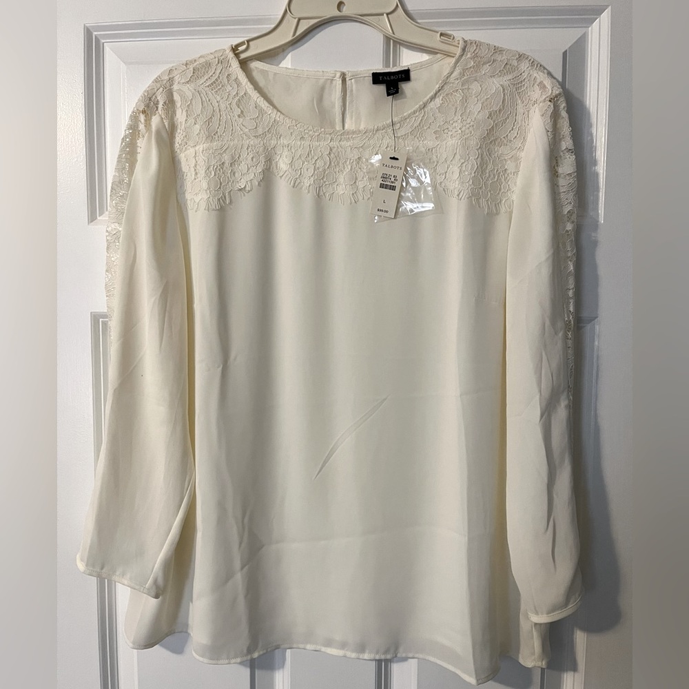 NEW Talbot’s Lace Top Size L